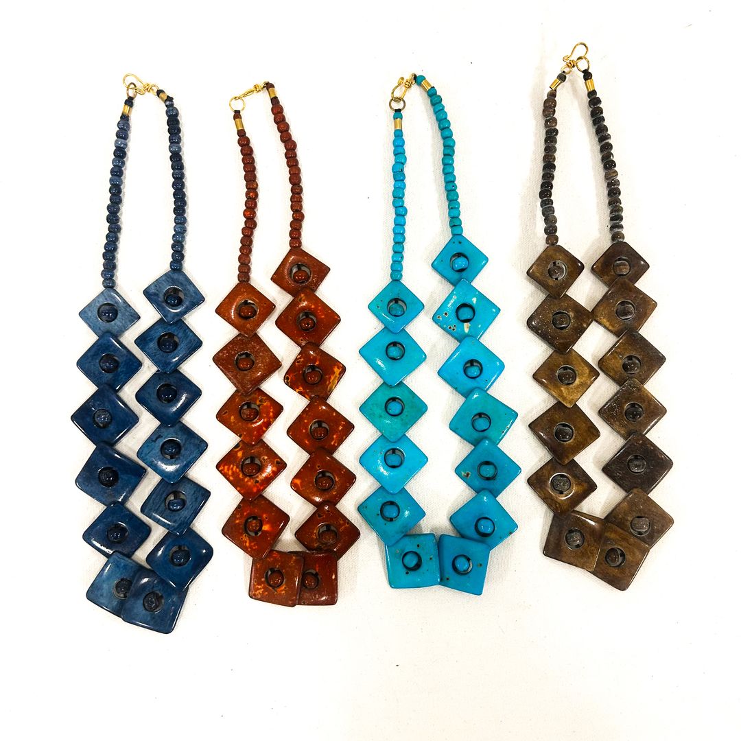 Bone Bead Necklace (ST-JWL-MG-11)